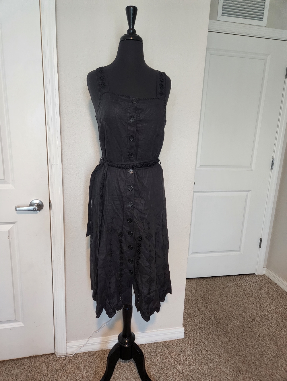 Johnny Was Black Sleeveless Button-Front Midi Dress with Waist Tie